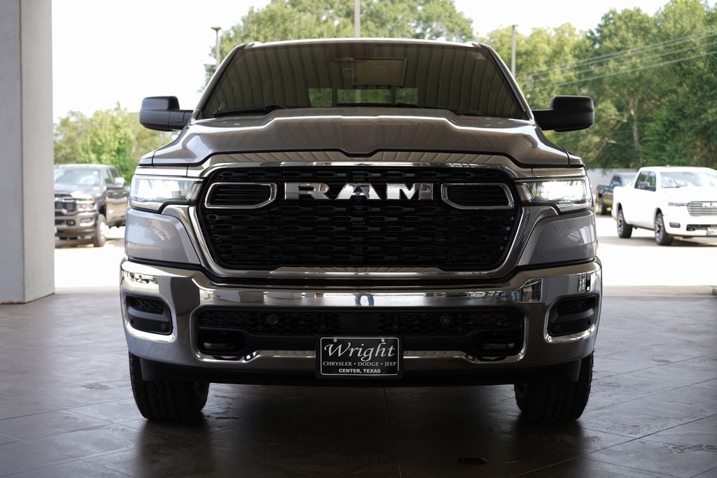 New 2026 Ram 1500 TRADESMAN CREW CAB 4X4 5'7 BOX Pickup