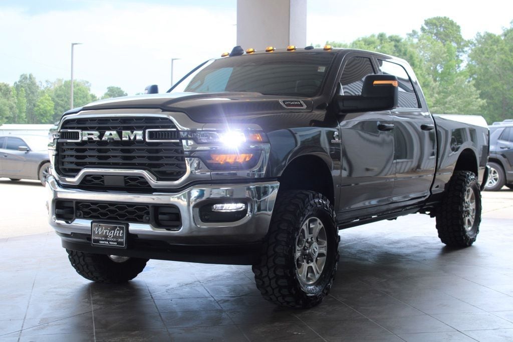 2025 RAM 2500 Tradesman 4X4 Crew Cab SWB's photo