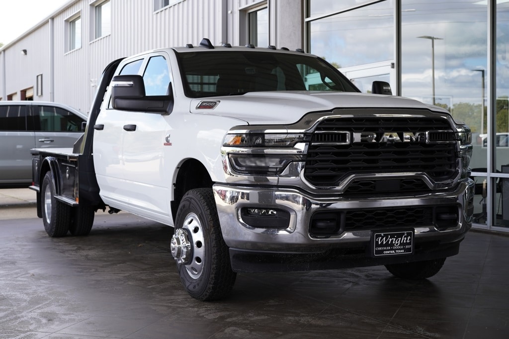 2025 RAM Ram 3500 Chassis Cab Tradesman's photo