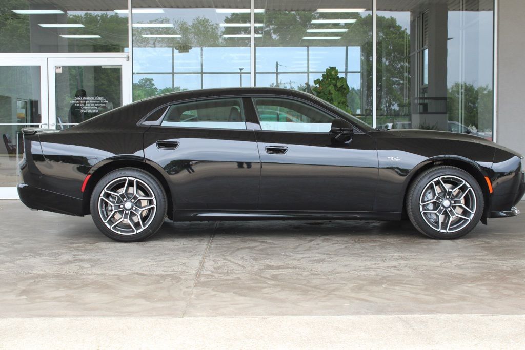 2026 Dodge Charger R/T - Photo 4
