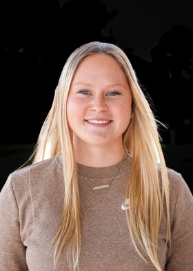 Staff member Receptionist  from a885391eafd6