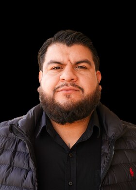 Staff member Sales Consultant (Bilingual) from a885391eafd6