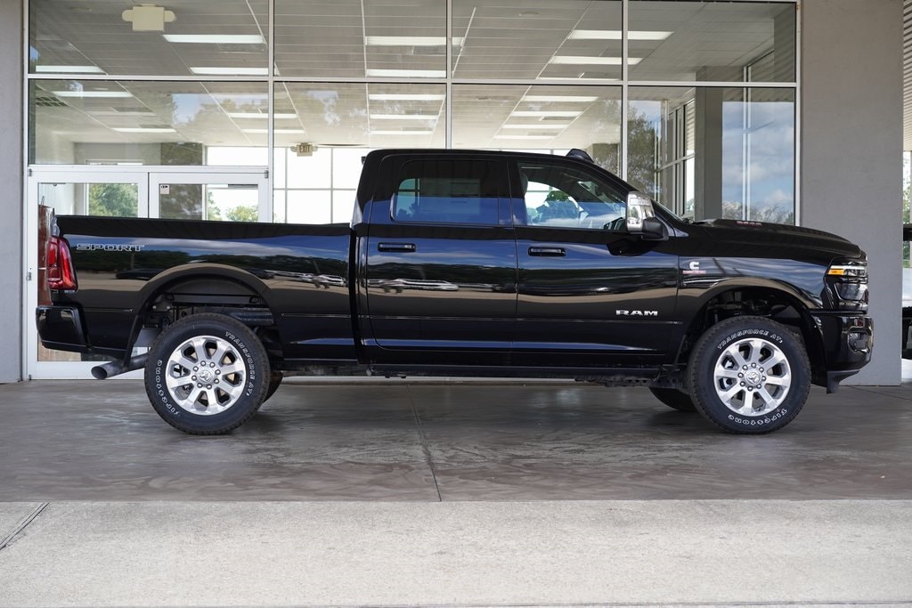 New 2026 Ram 2500 LARAMIE CREW CAB 4X4 6'4 BOX Pickup