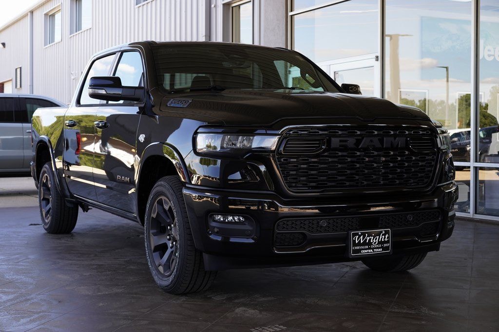 New 2026 Ram 1500 LONE STAR CREW CAB 4X4 5'7 BOX Pickup