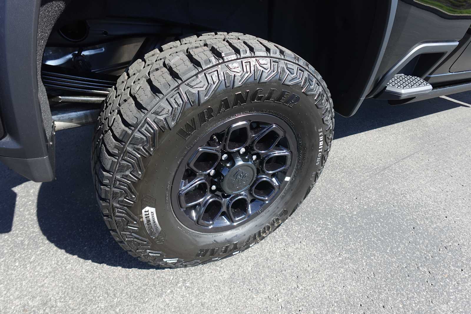 2026 Chevrolet Silverado 2500 HD ZR2 - Photo 46