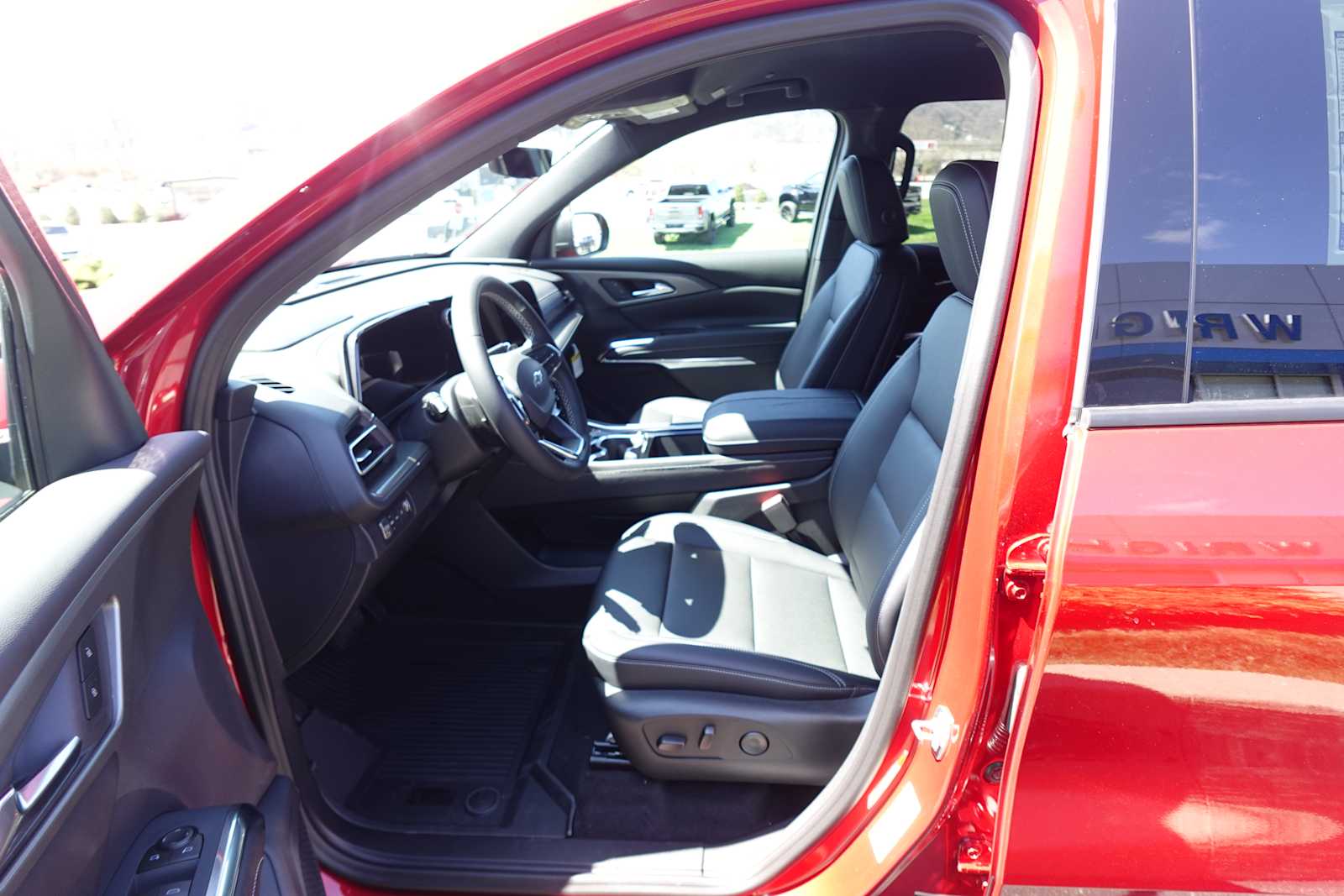 2026 Chevrolet Traverse RS - Photo 12