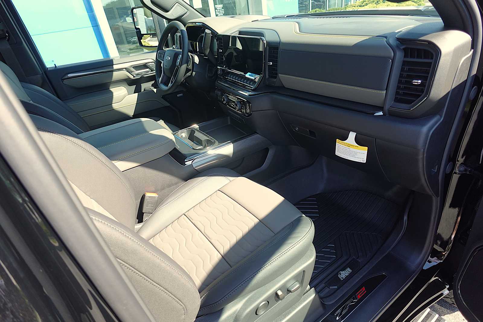 2026 Chevrolet Silverado 2500 HD ZR2 - Photo 41