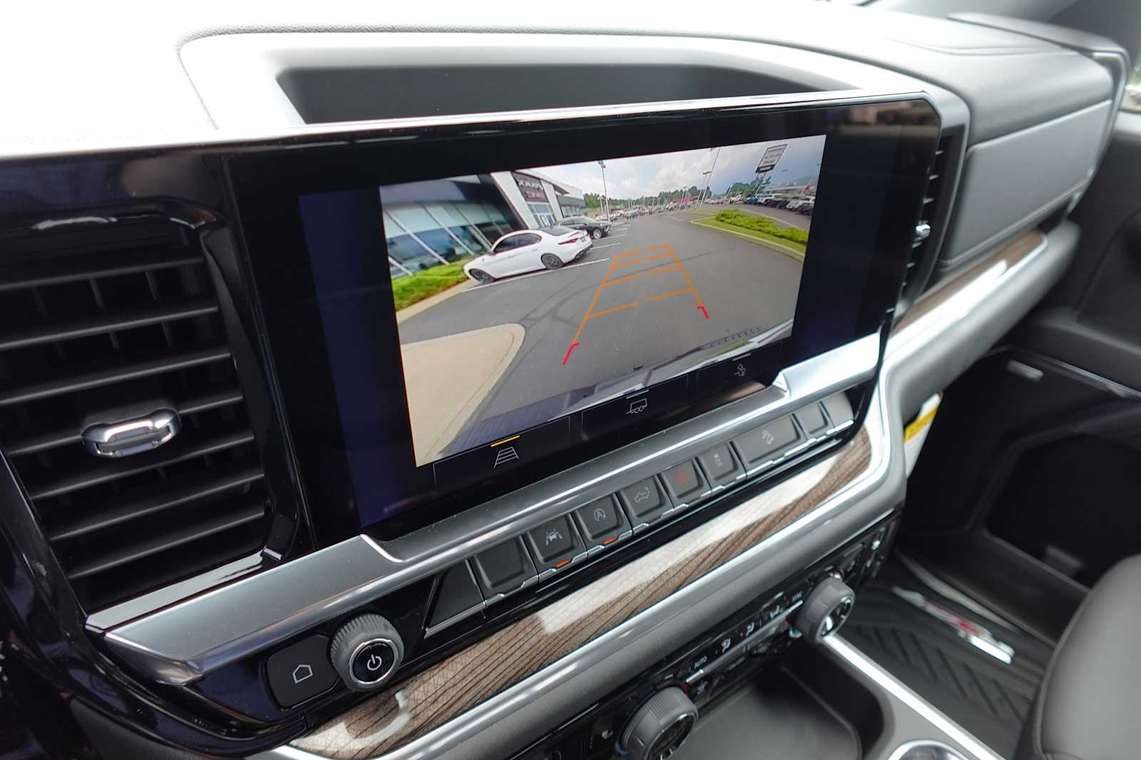 2025 Chevrolet Silverado 1500 LT Trail Boss - Photo 26