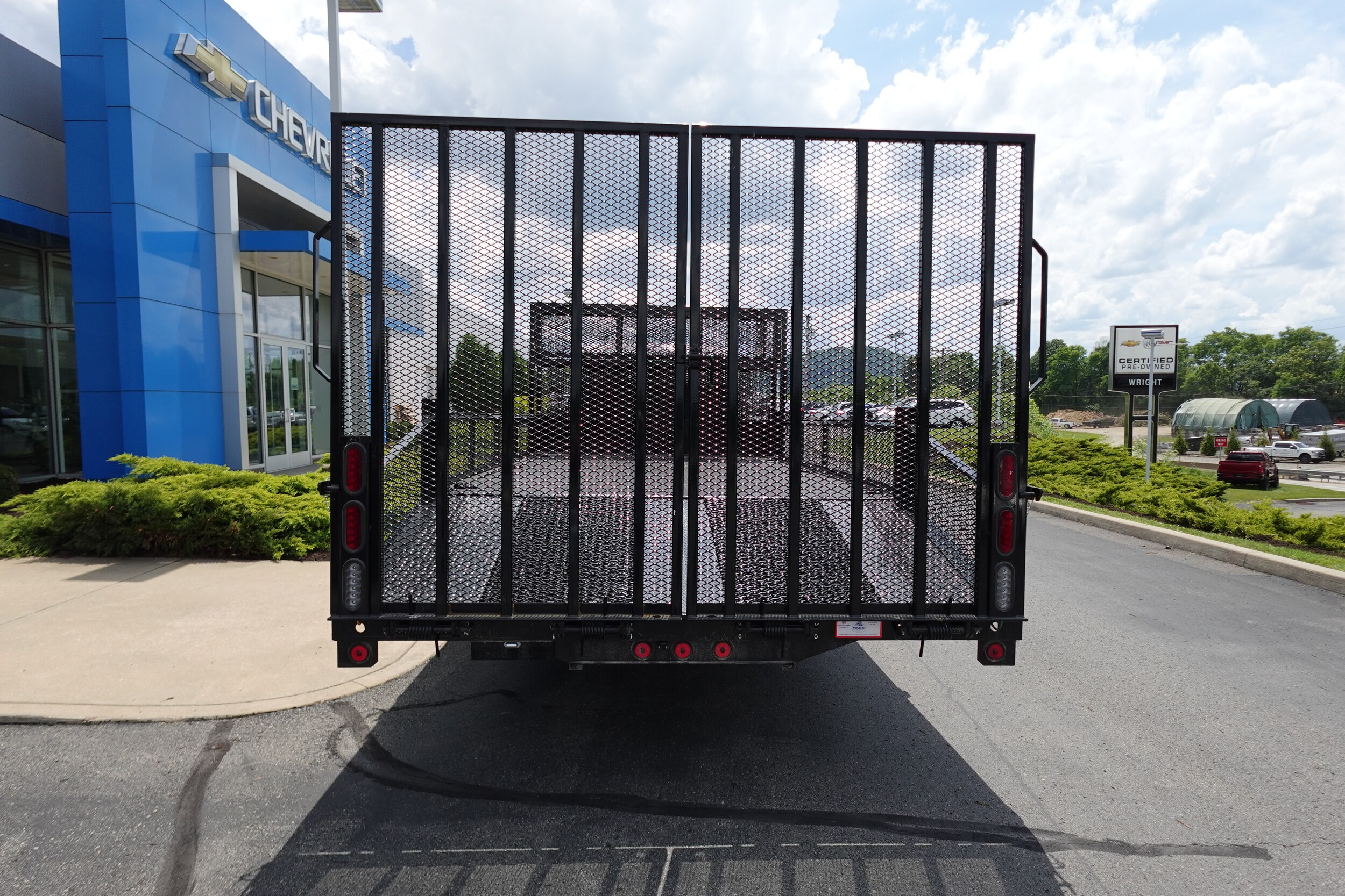 2024 Chevrolet Silverado photo 2