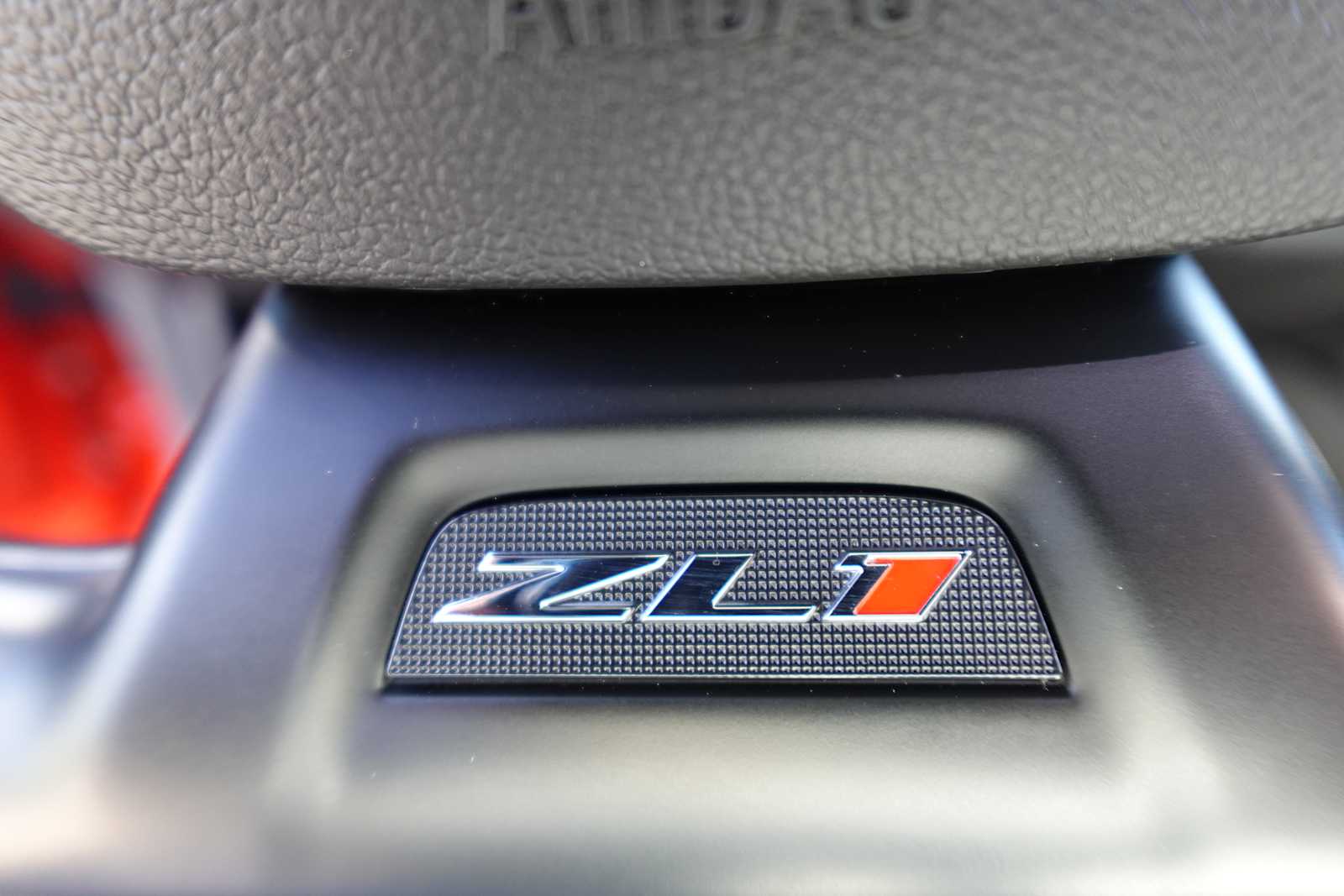 2019 Chevrolet Camaro ZL1 - Photo 23