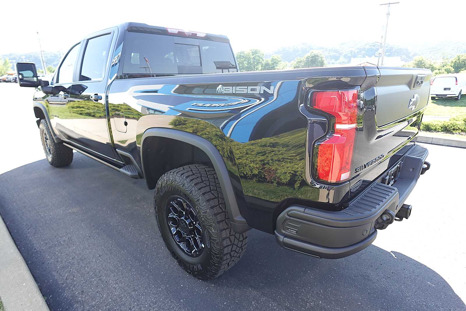 2026 Chevrolet Silverado 2500 HD ZR2 - Photo 7