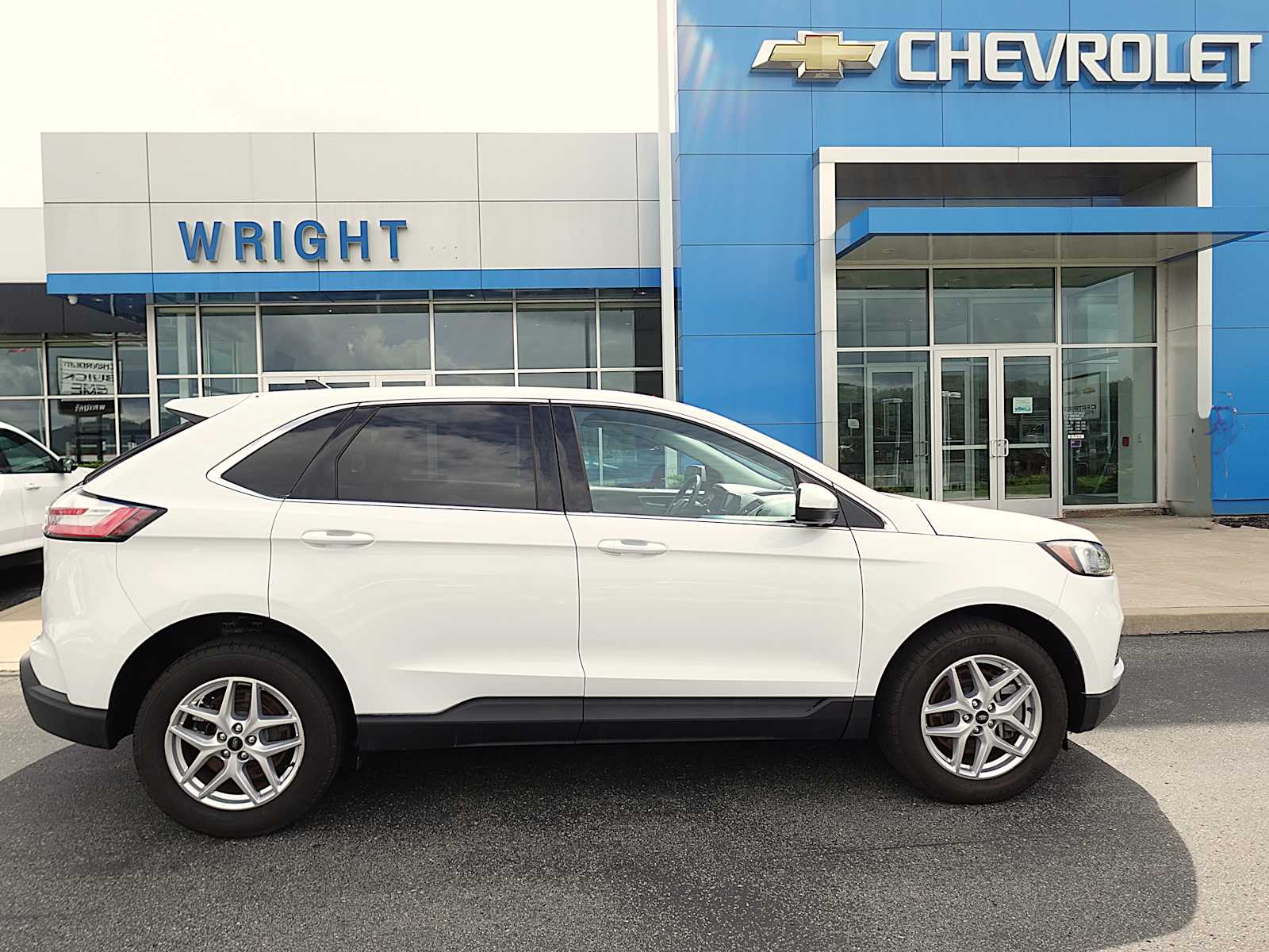 Used 2024 Ford Edge SEL SUV
