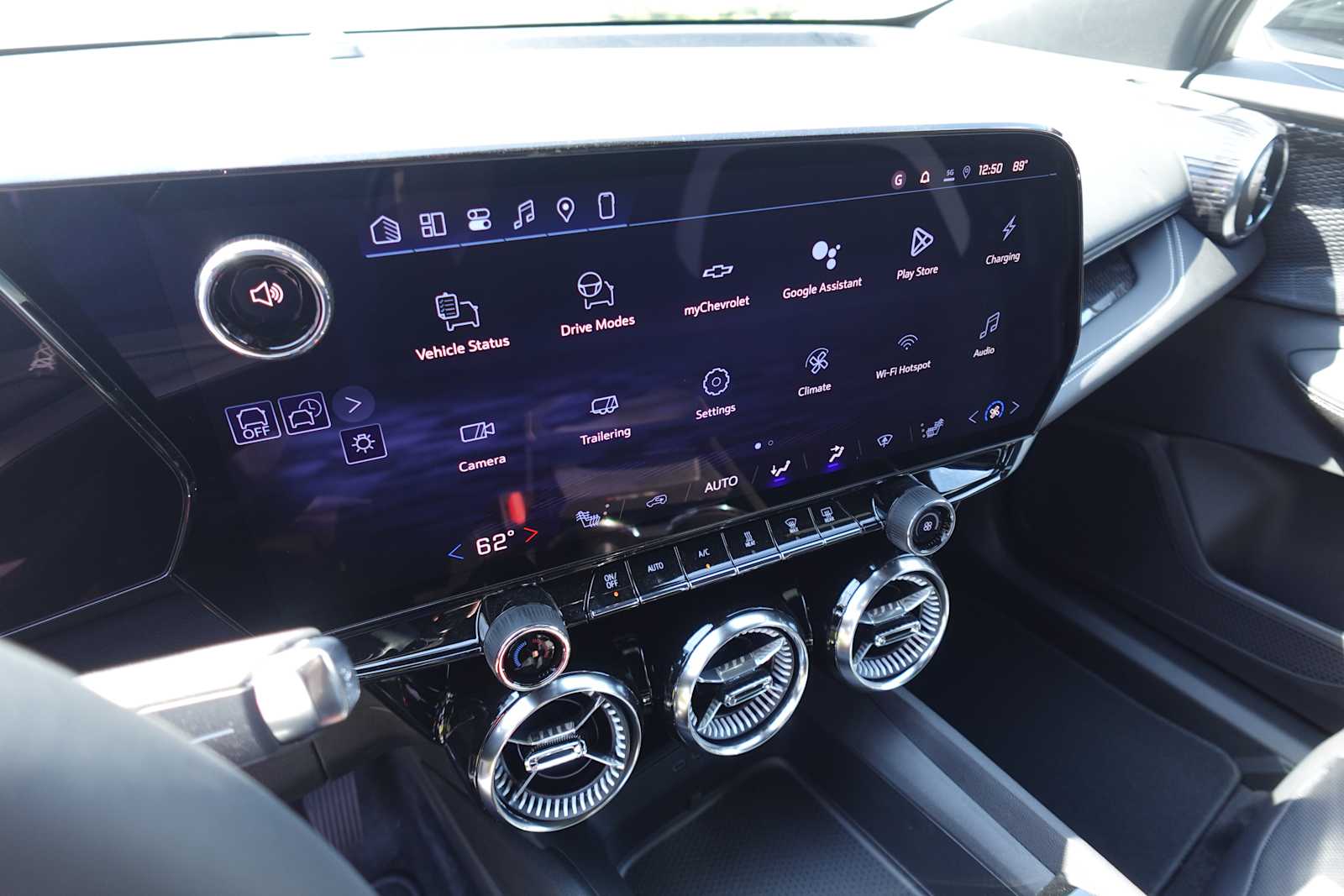 2026 Chevrolet Blazer EV LT - Photo 18
