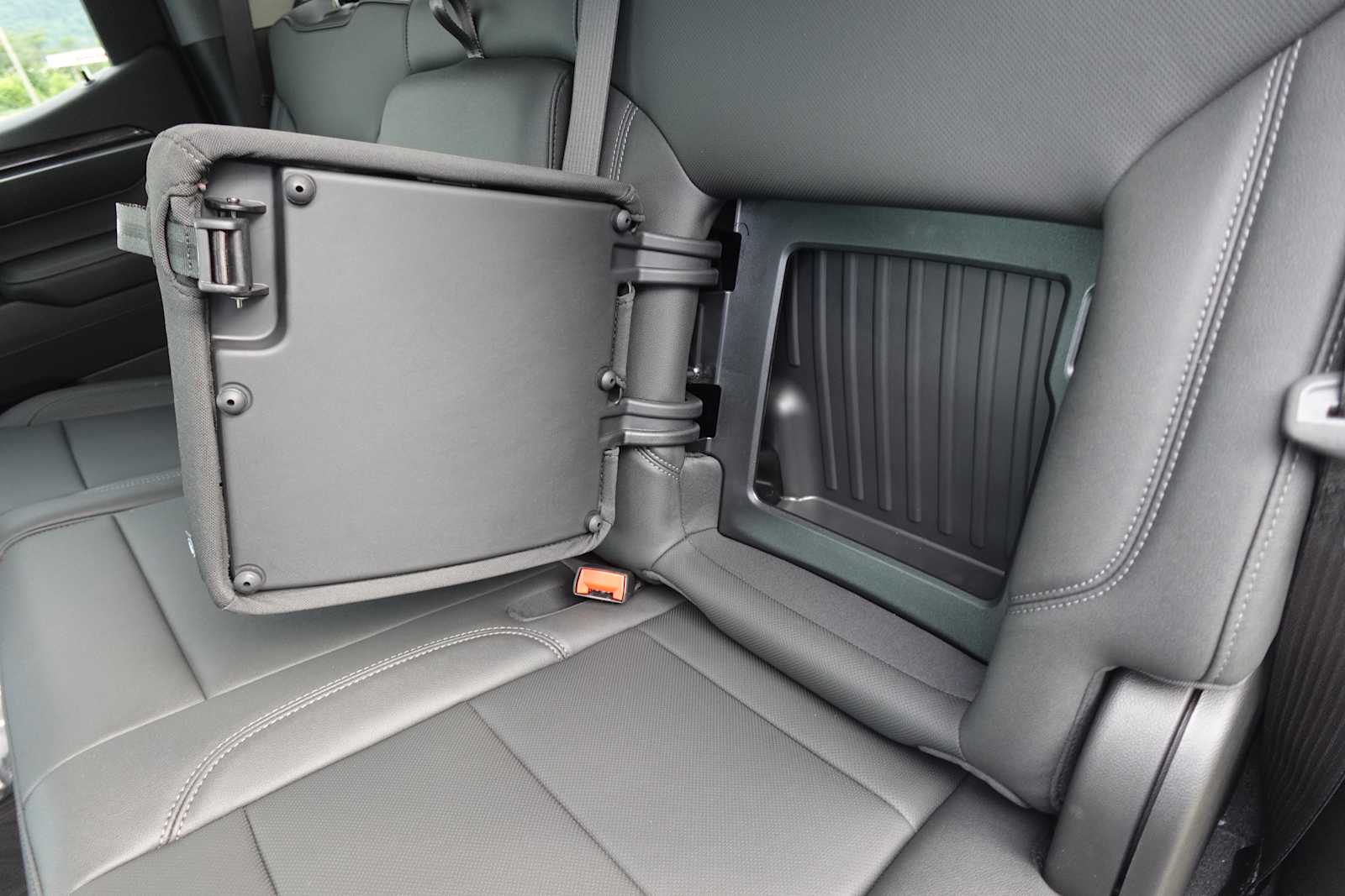 2026 Chevrolet Silverado 1500 LTZ - Photo 30