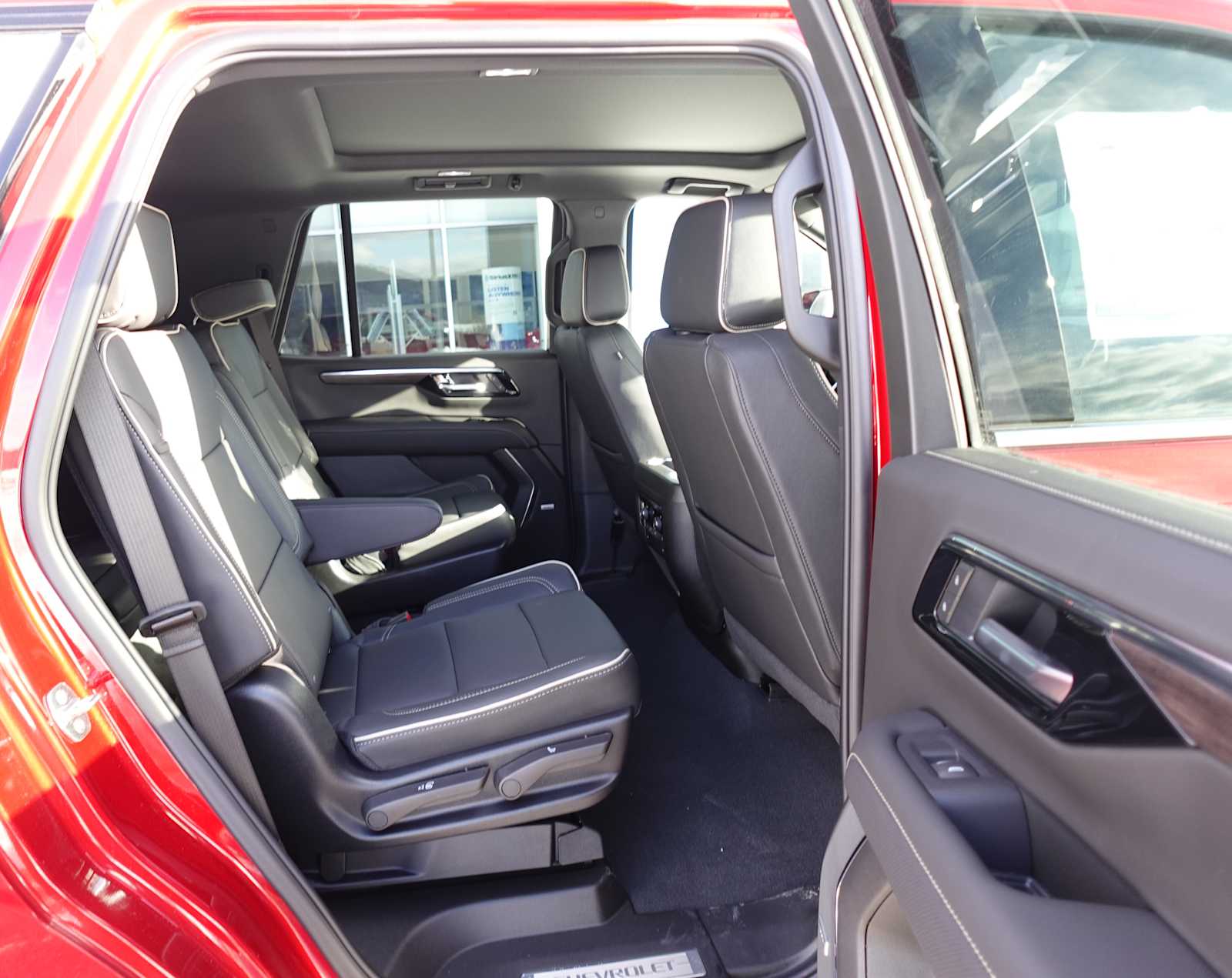 2026 Chevrolet Tahoe Premier - Photo 26