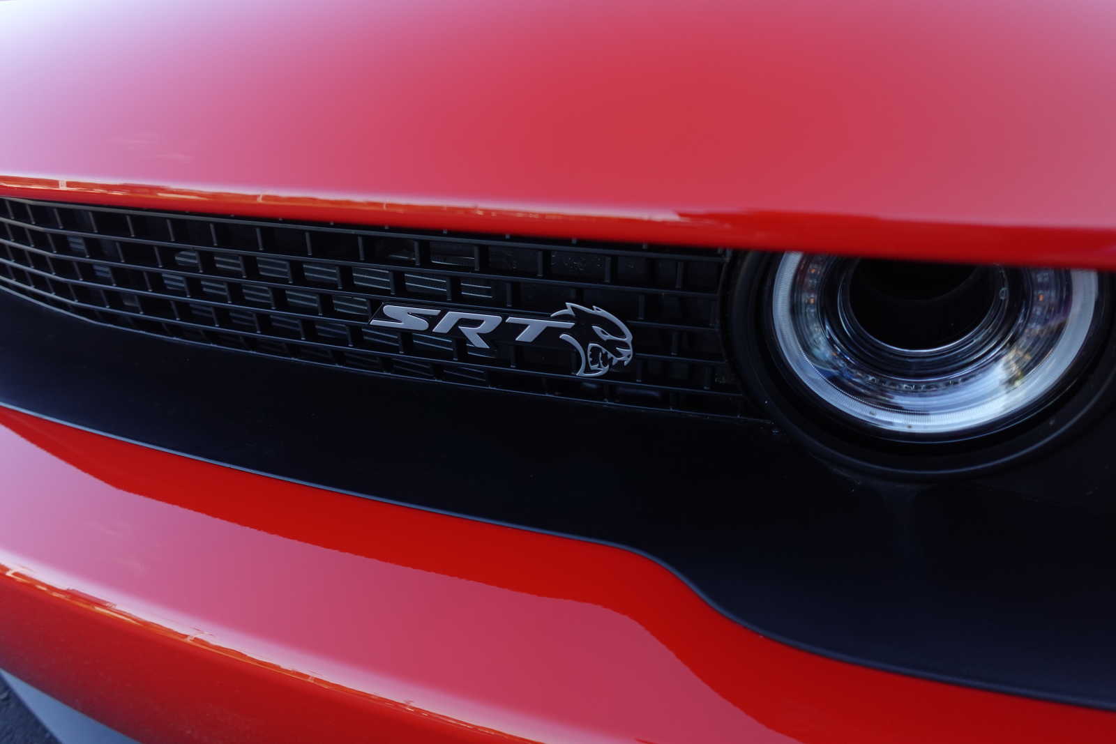 2022 Dodge Challenger SRT - Photo 9
