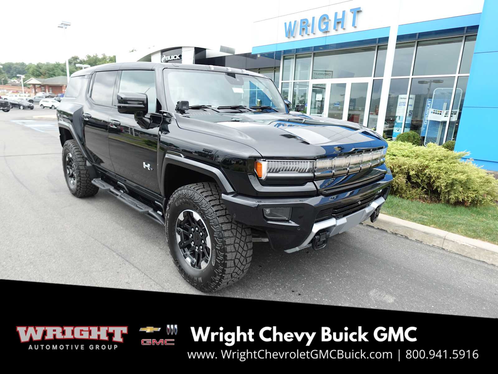 2024 GMC HUMMER EV 2X's photo