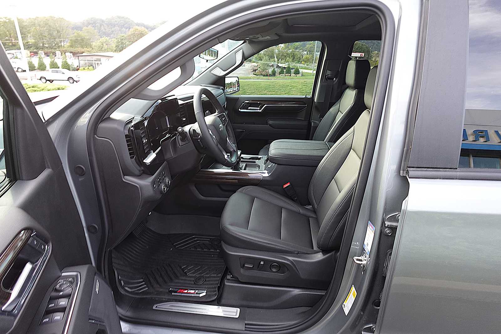 2026 Chevrolet Silverado 1500 RST - Photo 14
