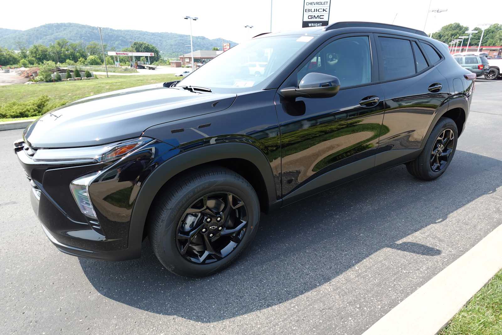 2026 Chevrolet Trax LT - Photo 6