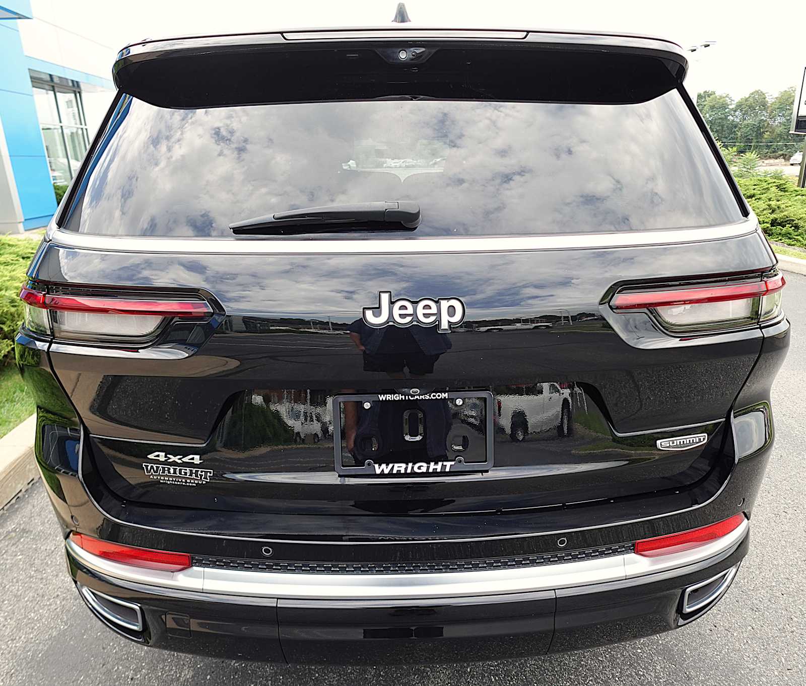 Used 2023 Jeep Grand Cherokee L Summit 4x4 SUV