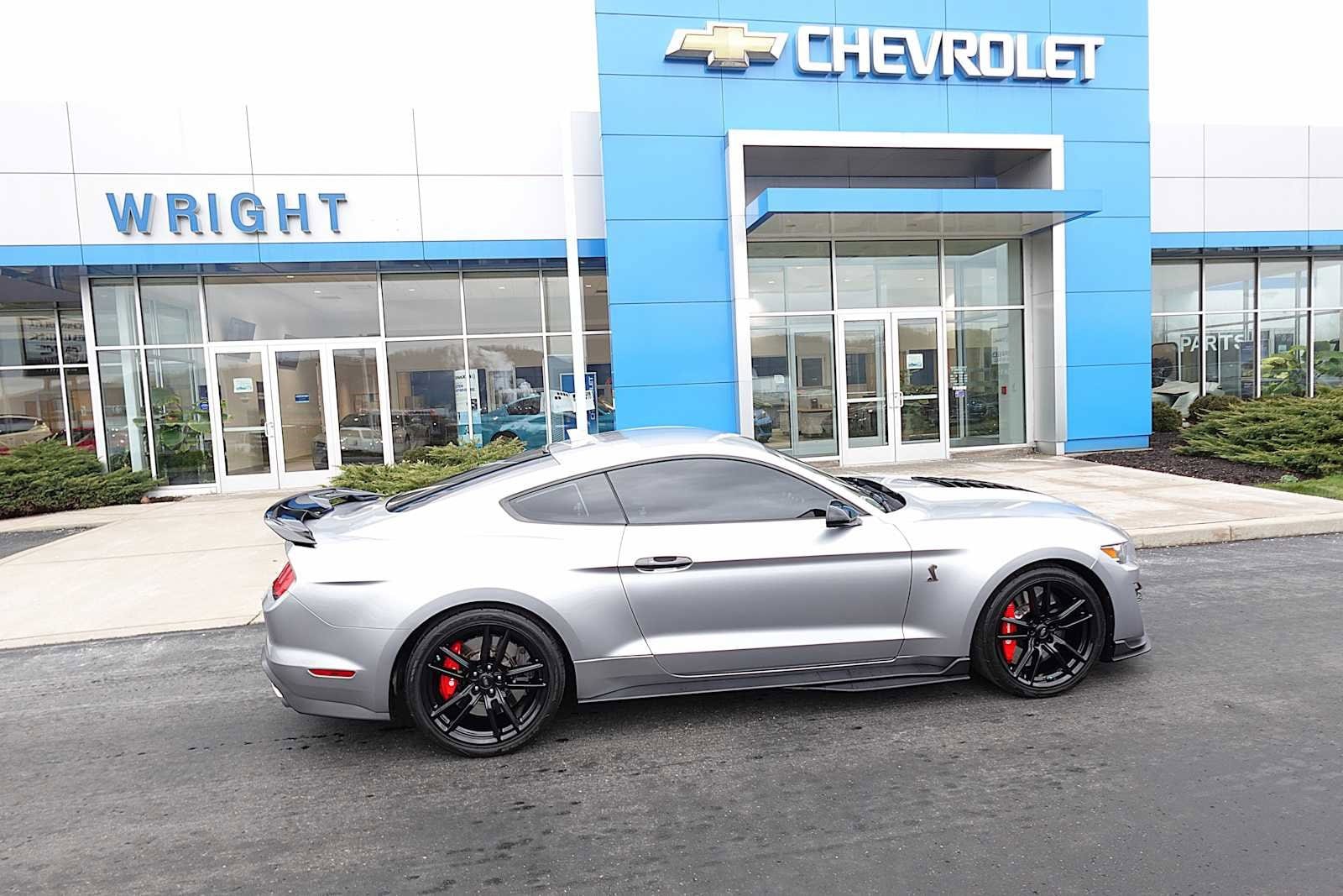 Used 2022 Ford Mustang Shelby GT500 with VIN 1FA6P8SJ4N5501385 for sale in Baden, PA