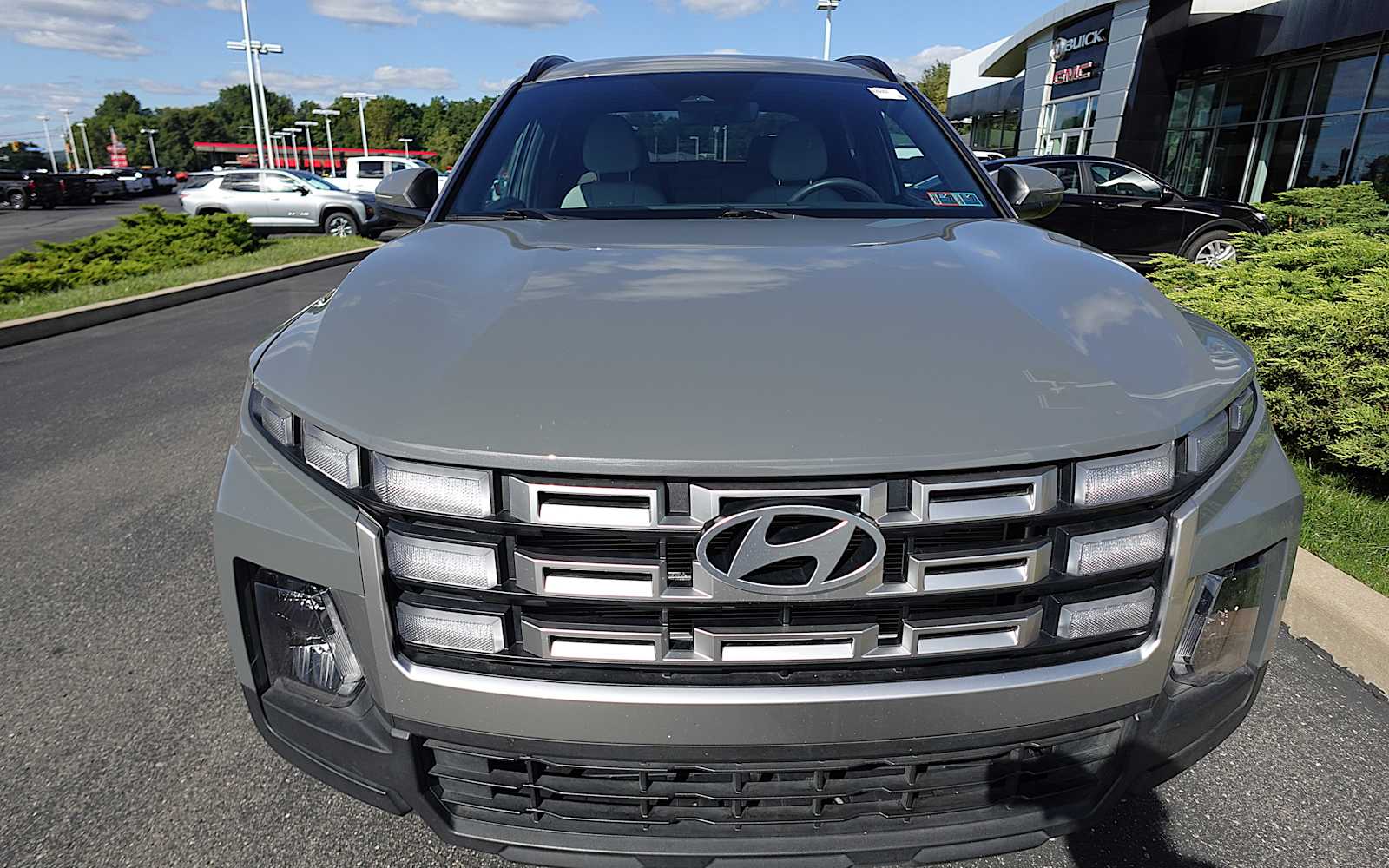 2025 Hyundai Santa Cruz SEL - Photo 10