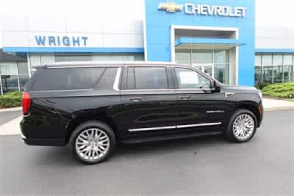 New 2025 GMC Yukon XL Denali SUV