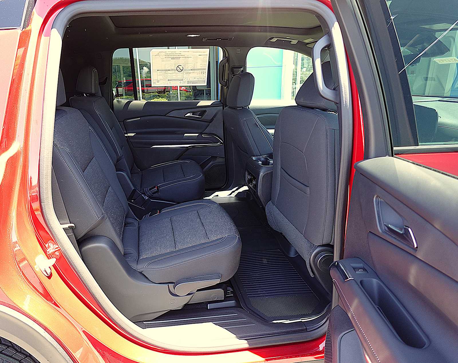 2026 Chevrolet Traverse LT - Photo 26