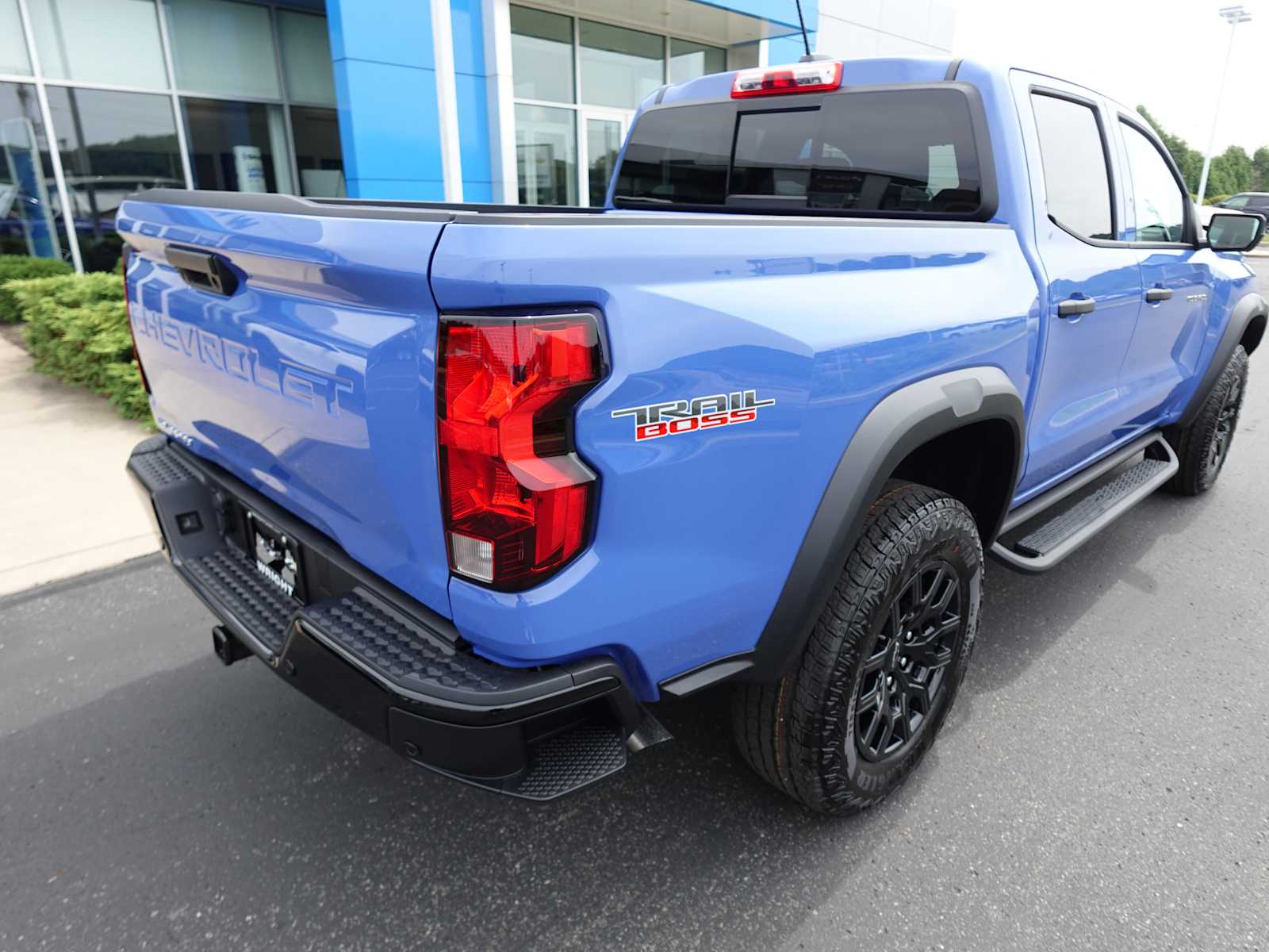 2026 Chevrolet Colorado Trail Boss photo 3