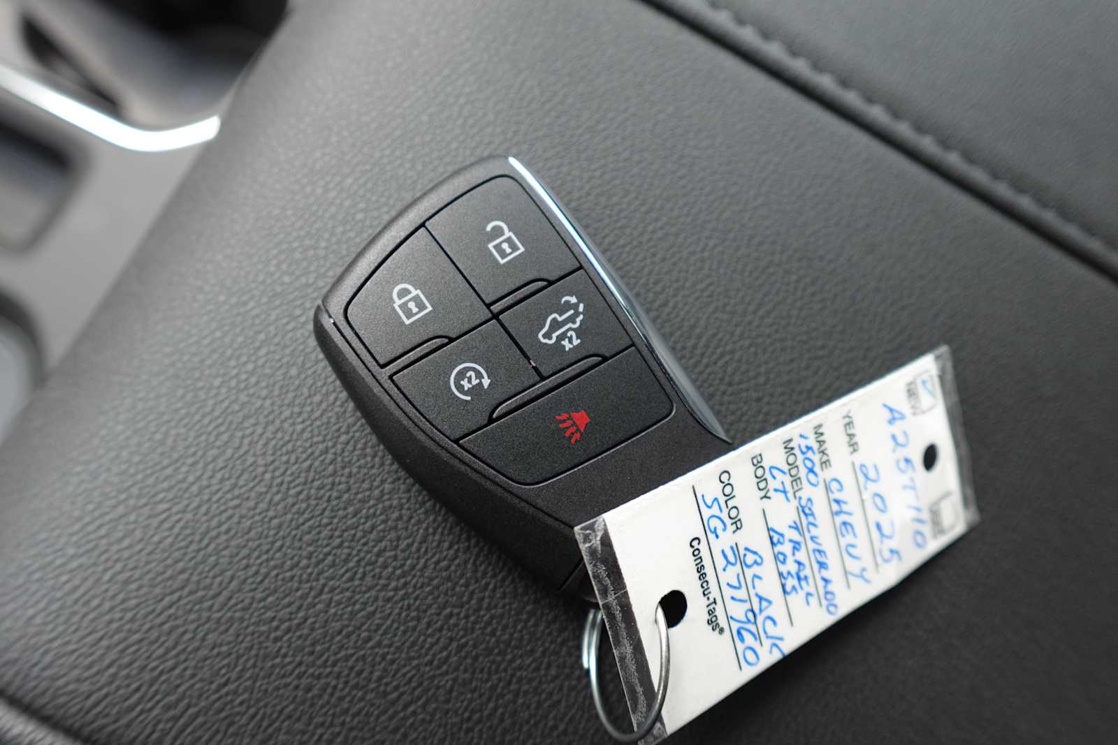 2025 Chevrolet Silverado 1500 LT Trail Boss - Photo 39