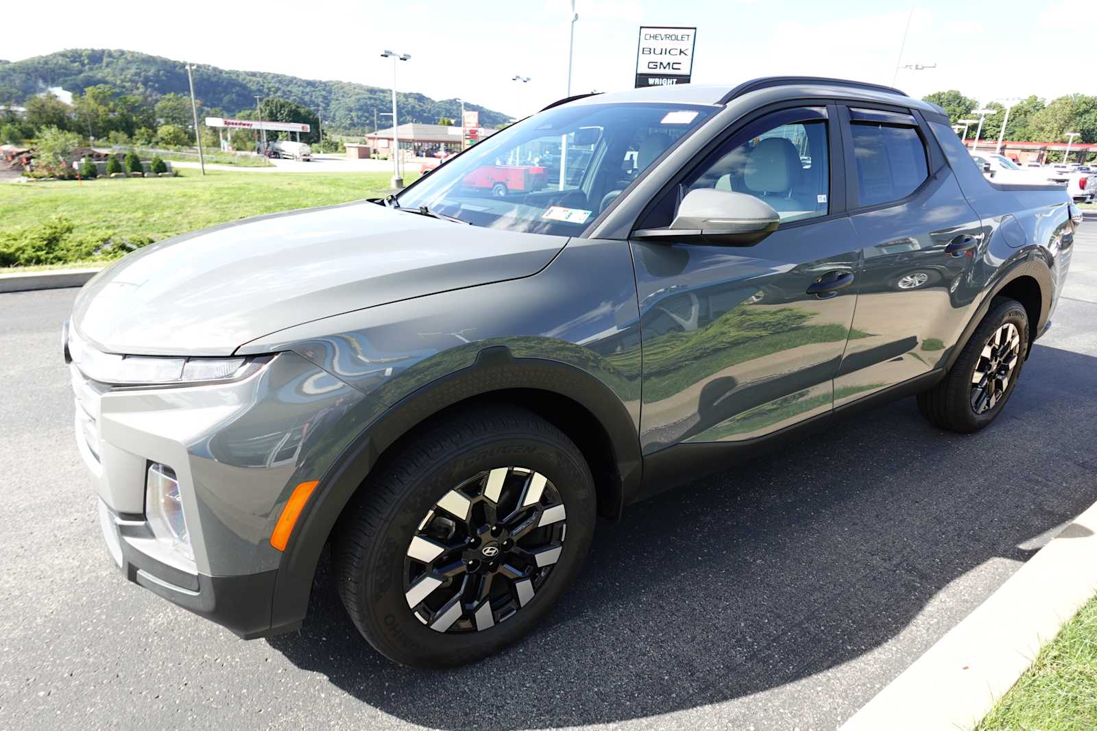 2025 Hyundai Santa Cruz SEL - Photo 8