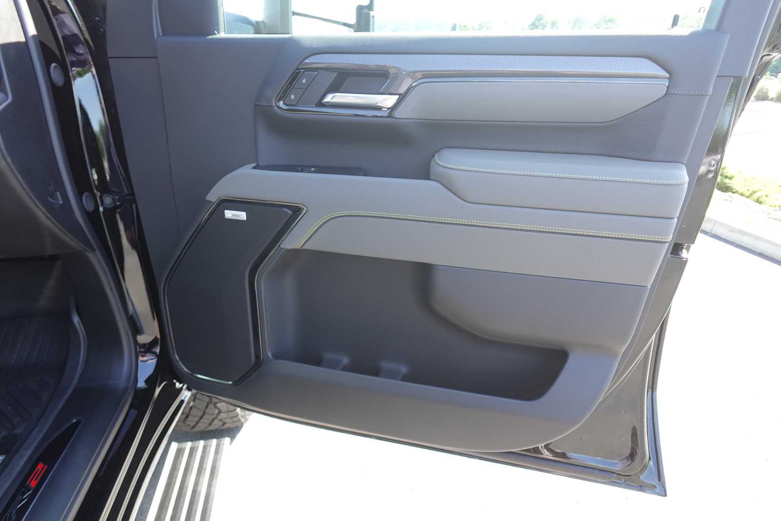2026 Chevrolet Silverado 2500 HD ZR2 - Photo 38