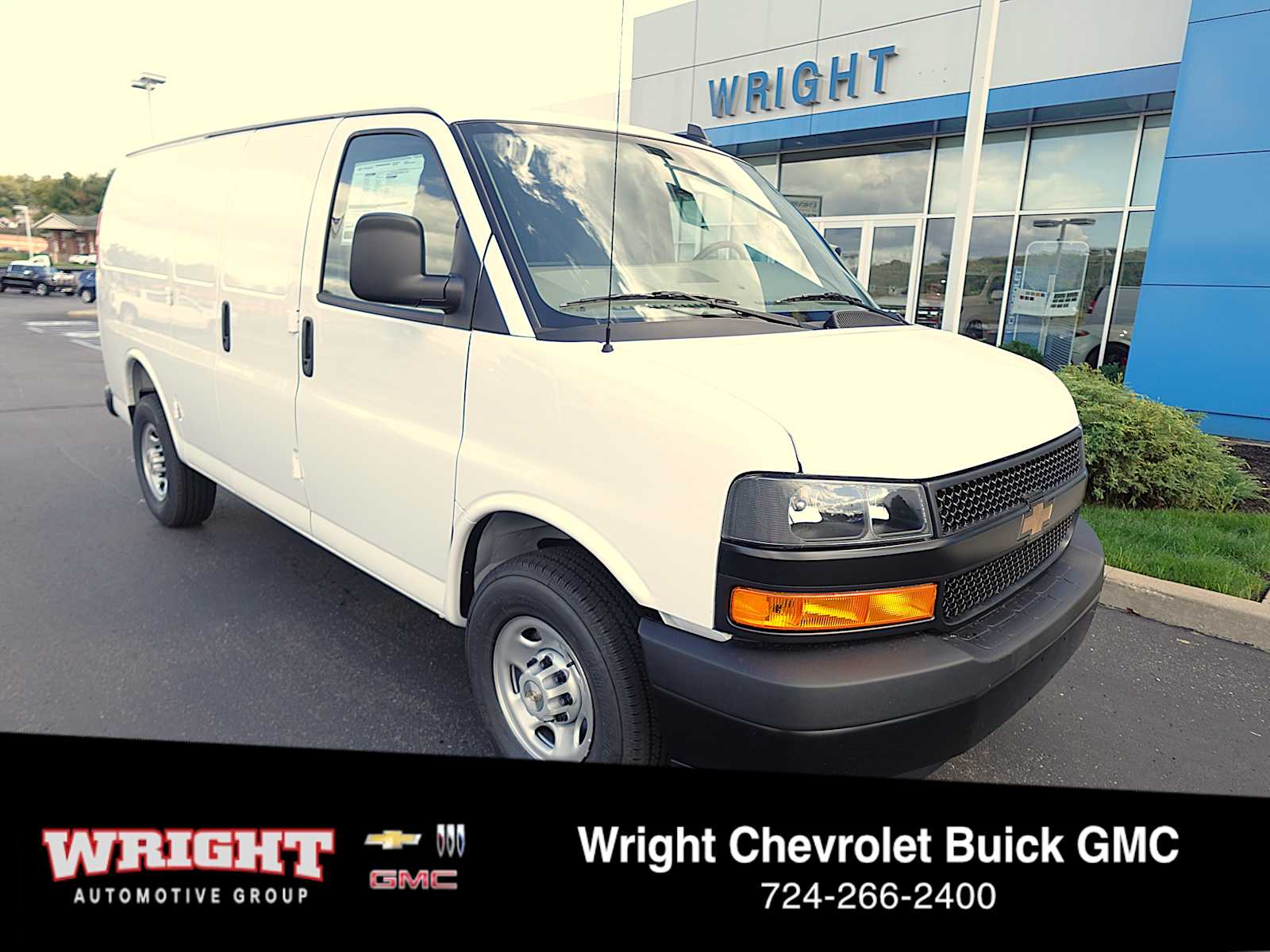 2025 Chevrolet Express 2500 Work Van HD's photo