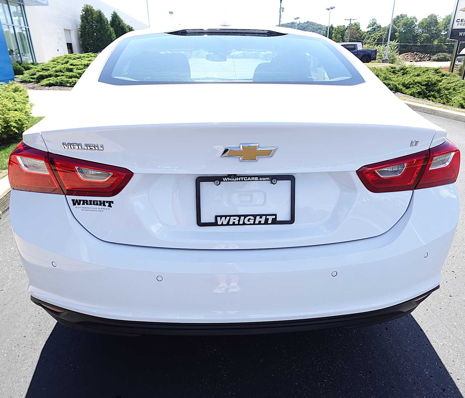 2024 Chevrolet Malibu 1LT photo 4