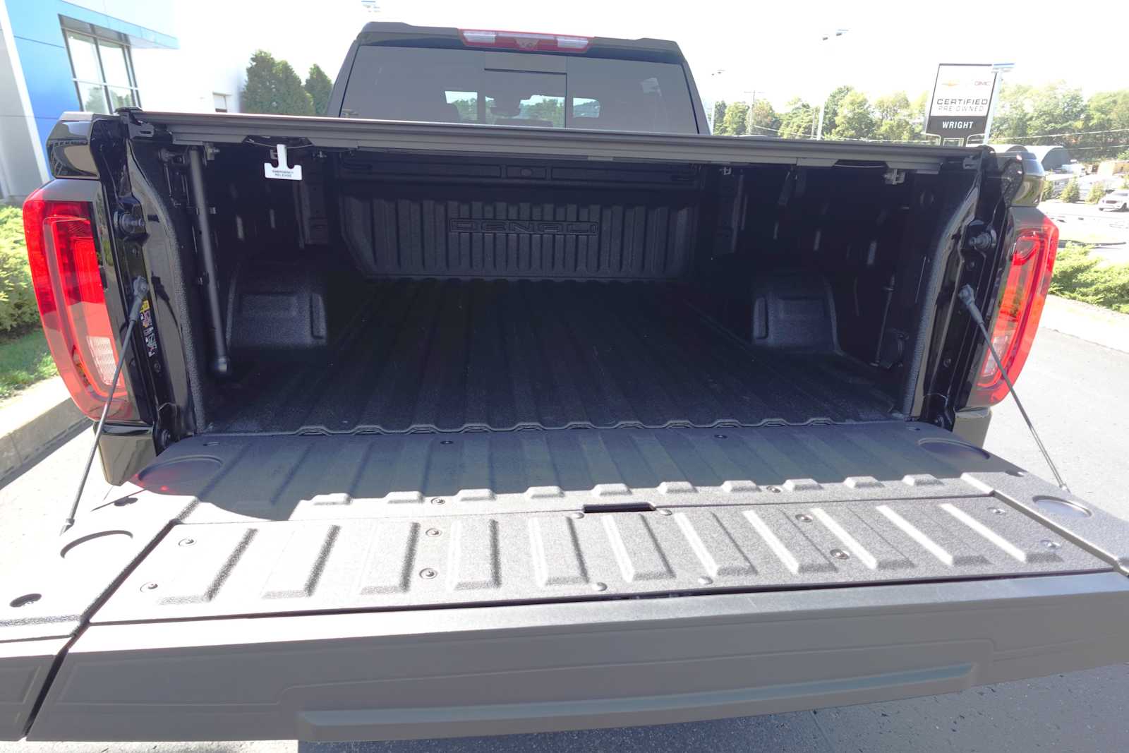 2024 Gmc Sierra 1500 Denali Ultimate photo 4