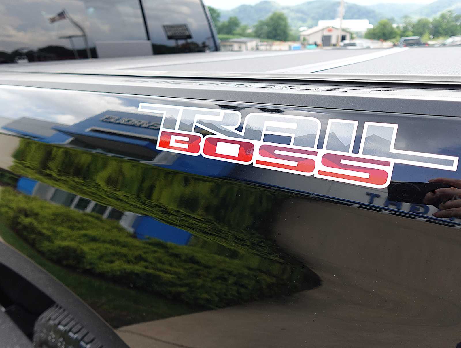 2025 Chevrolet Silverado 1500 LT Trail Boss - Photo 12