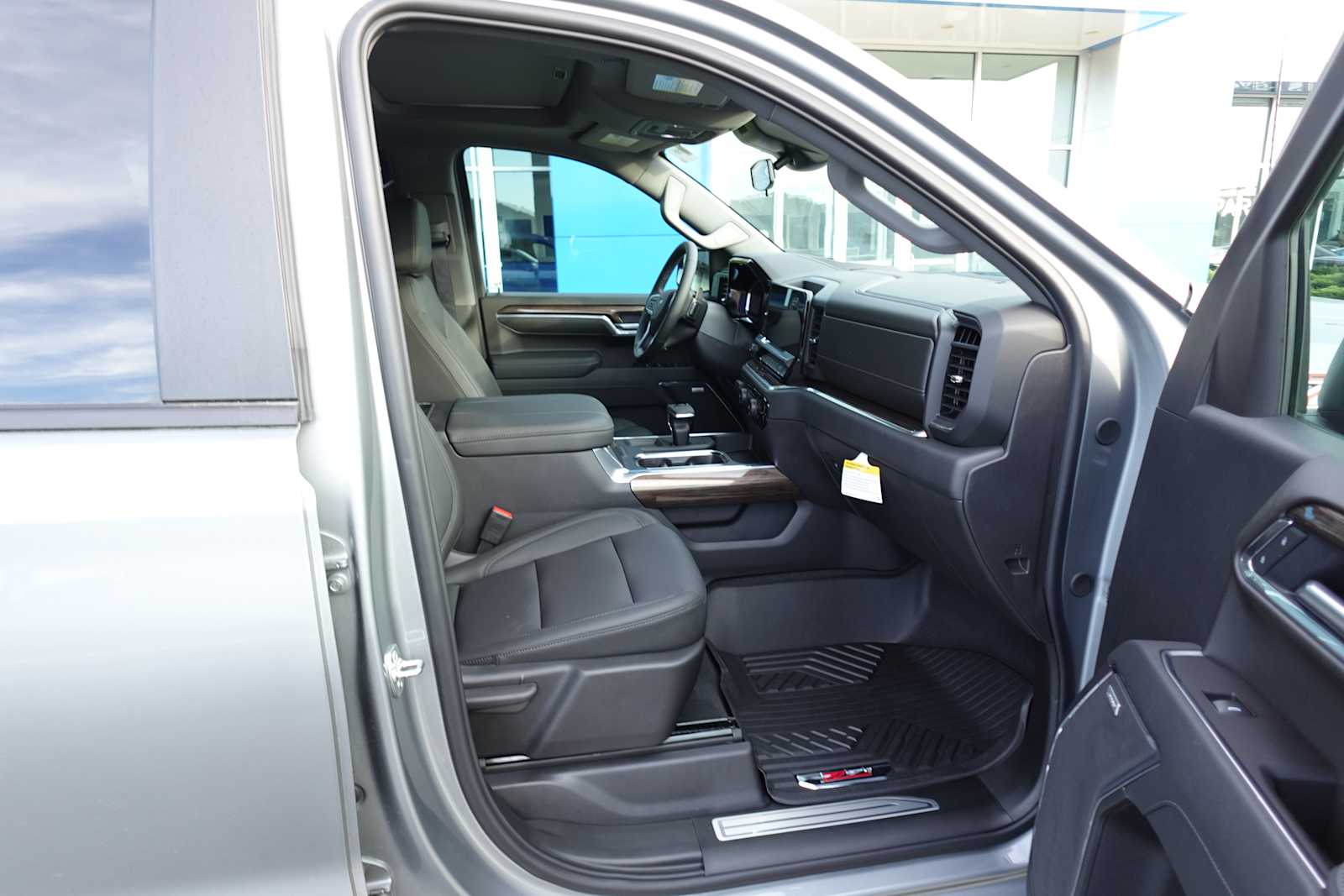 2026 Chevrolet Silverado 1500 RST - Photo 29