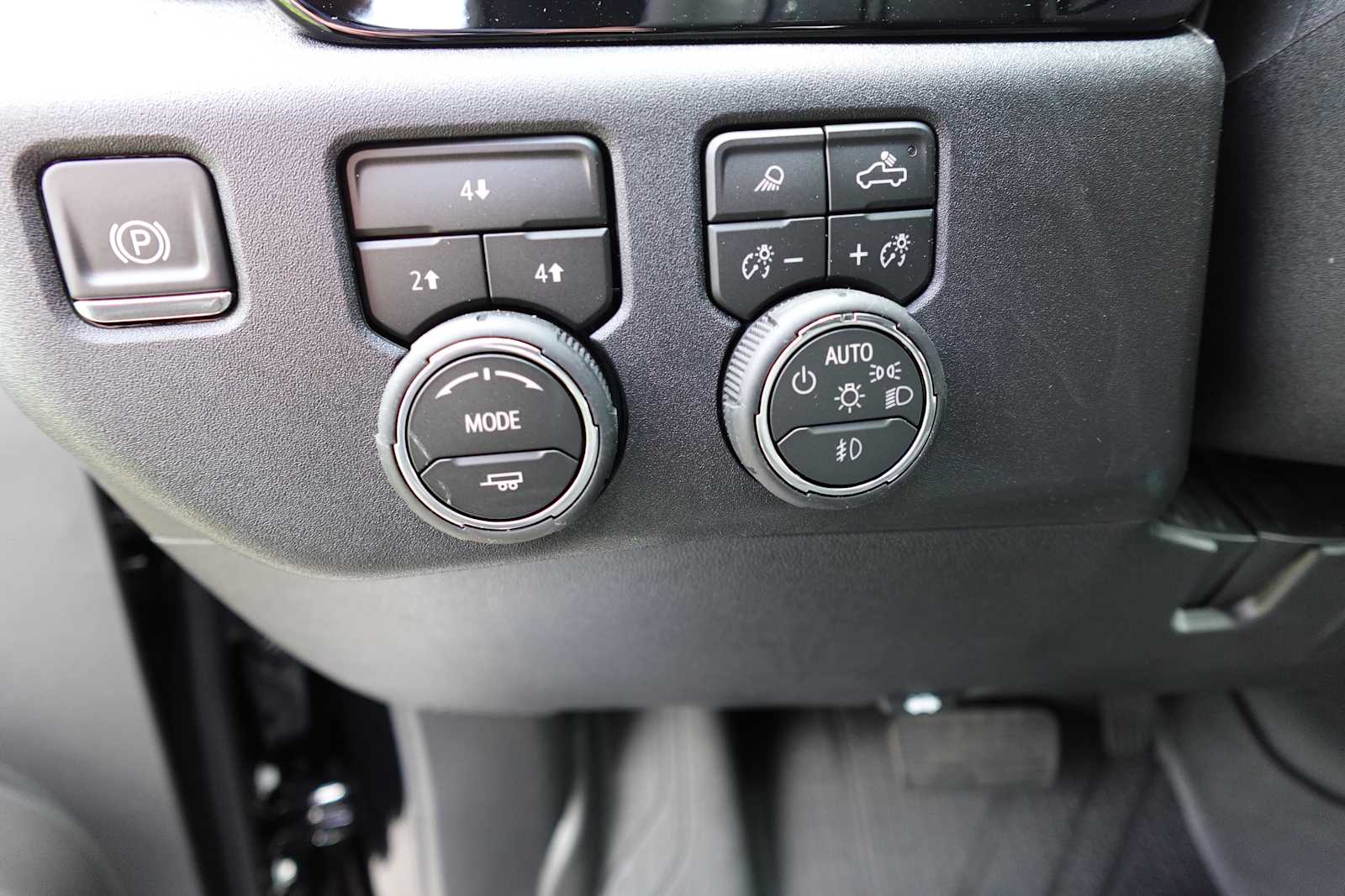 2026 Chevrolet Silverado 3500 HD LT - Photo 17