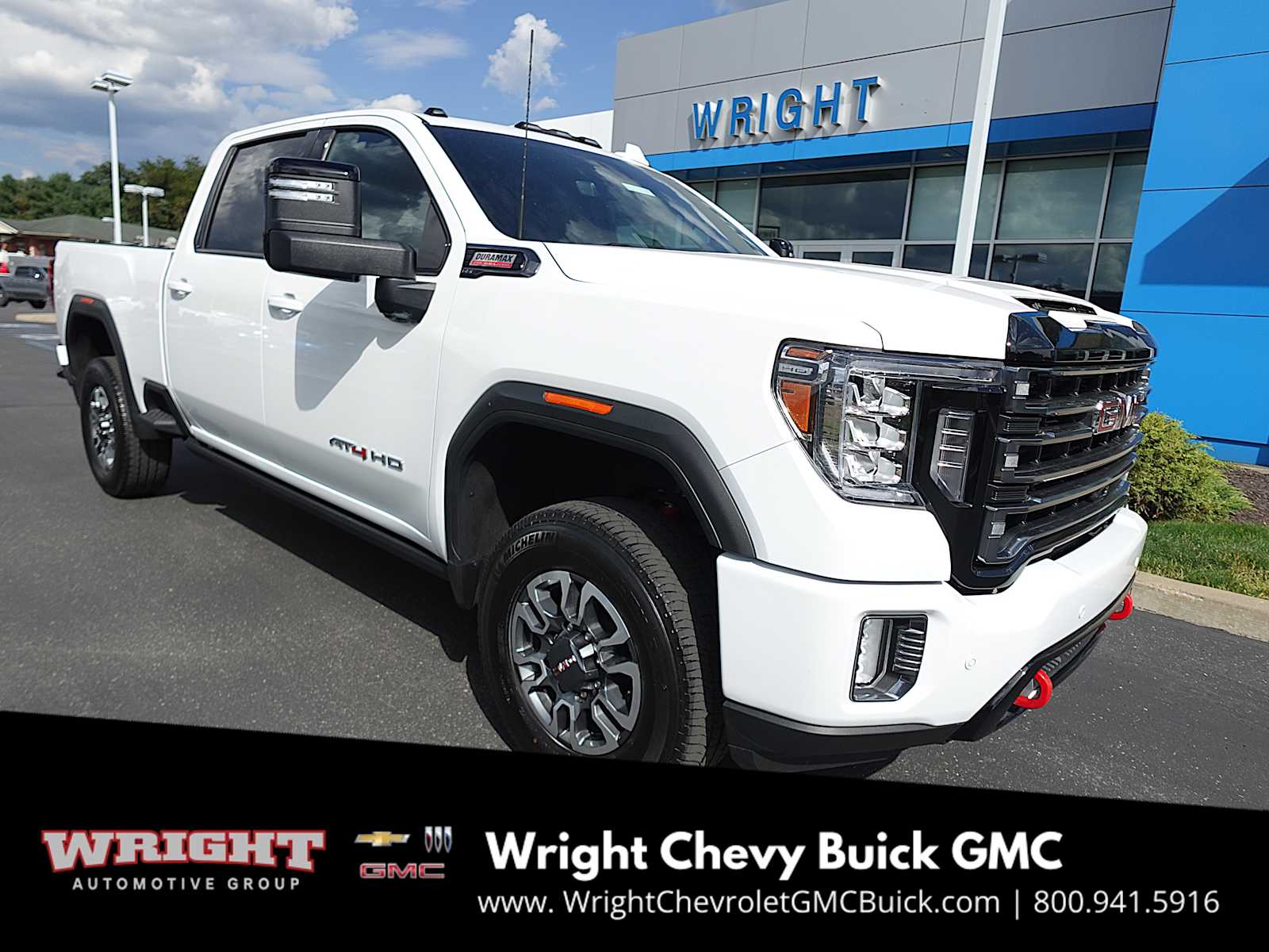 2023 GMC Sierra 2500HD AT4's photo