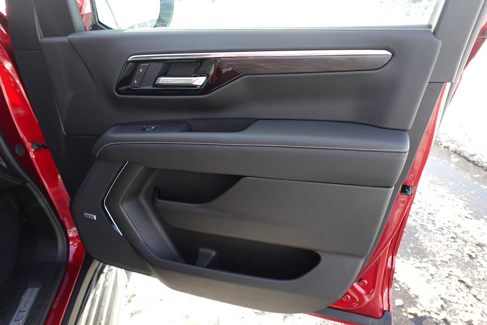 2026 Chevrolet Tahoe Premier - Photo 25