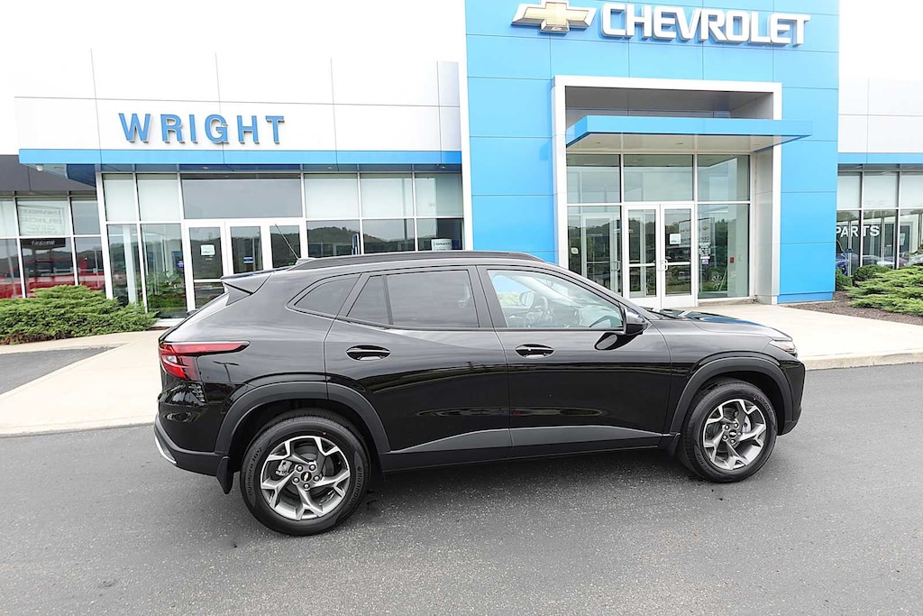 New 2026 Chevrolet Trax LT SUV