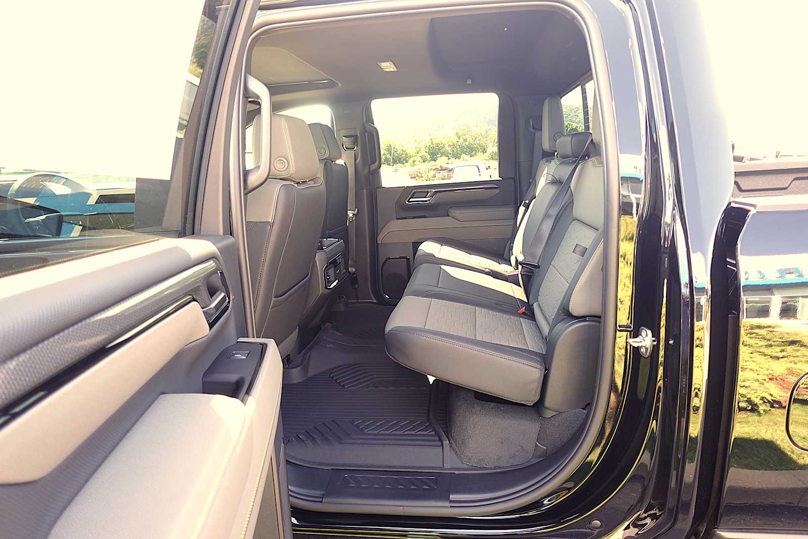 2026 Chevrolet Silverado 2500 HD ZR2 - Photo 36