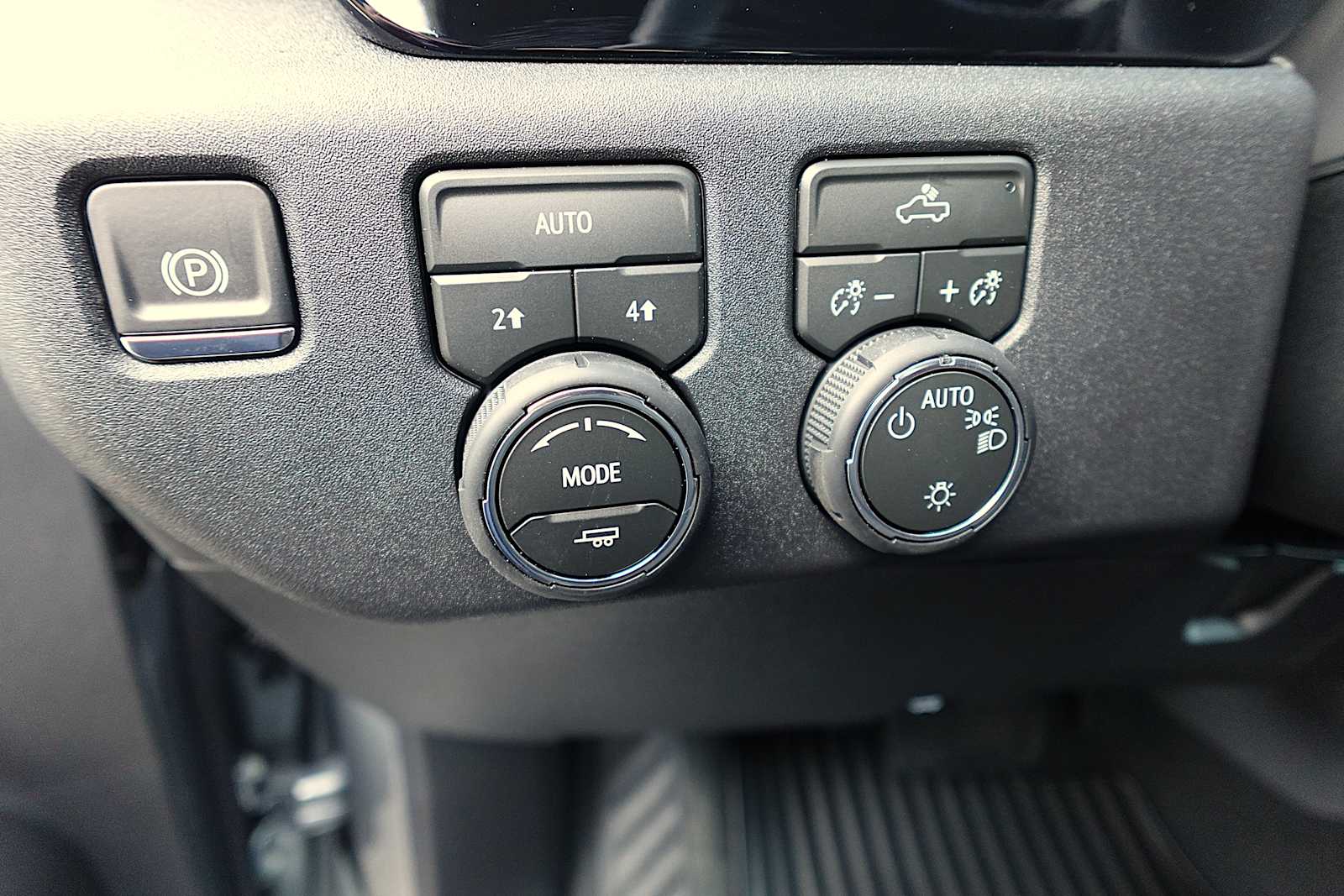2026 Chevrolet Silverado 1500 LT - Photo 14