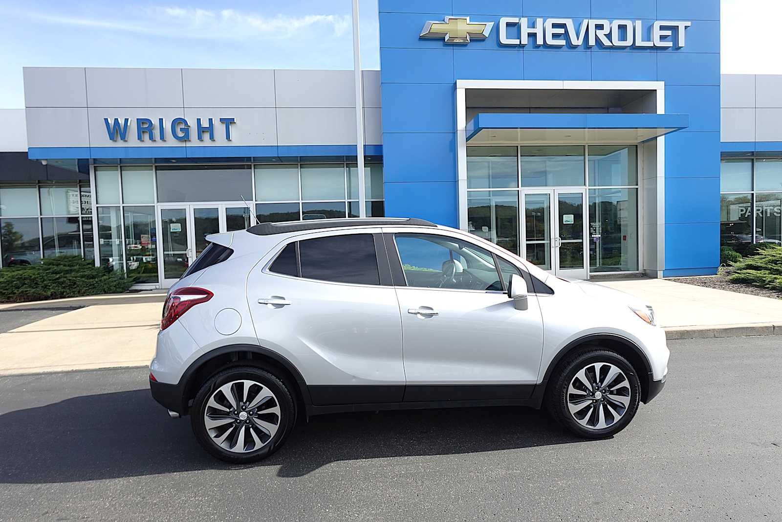 Used 2022 Buick Encore Preferred with VIN KL4CJESM9NB530996 for sale in Baden, PA