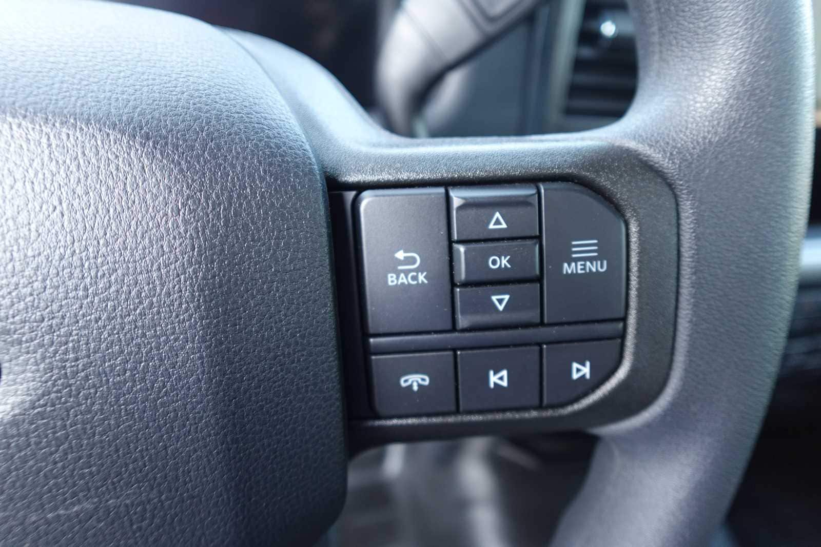 2025 Ford F-150 XL - Photo 17