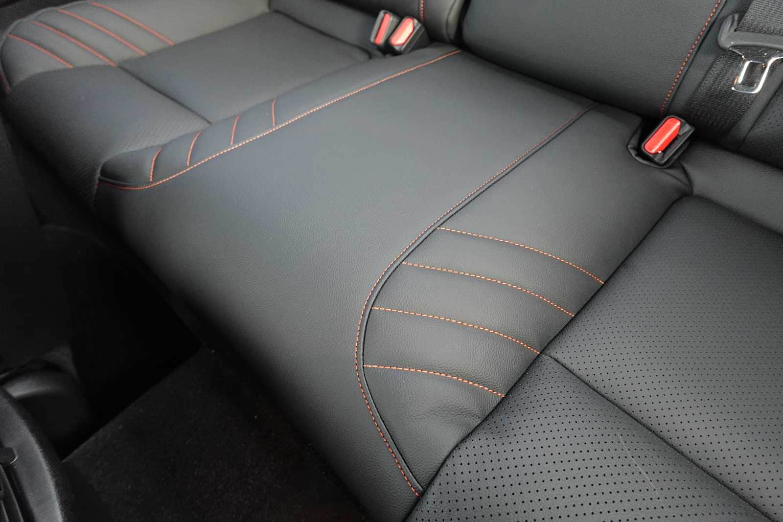 2022 Dodge Challenger SRT - Photo 15