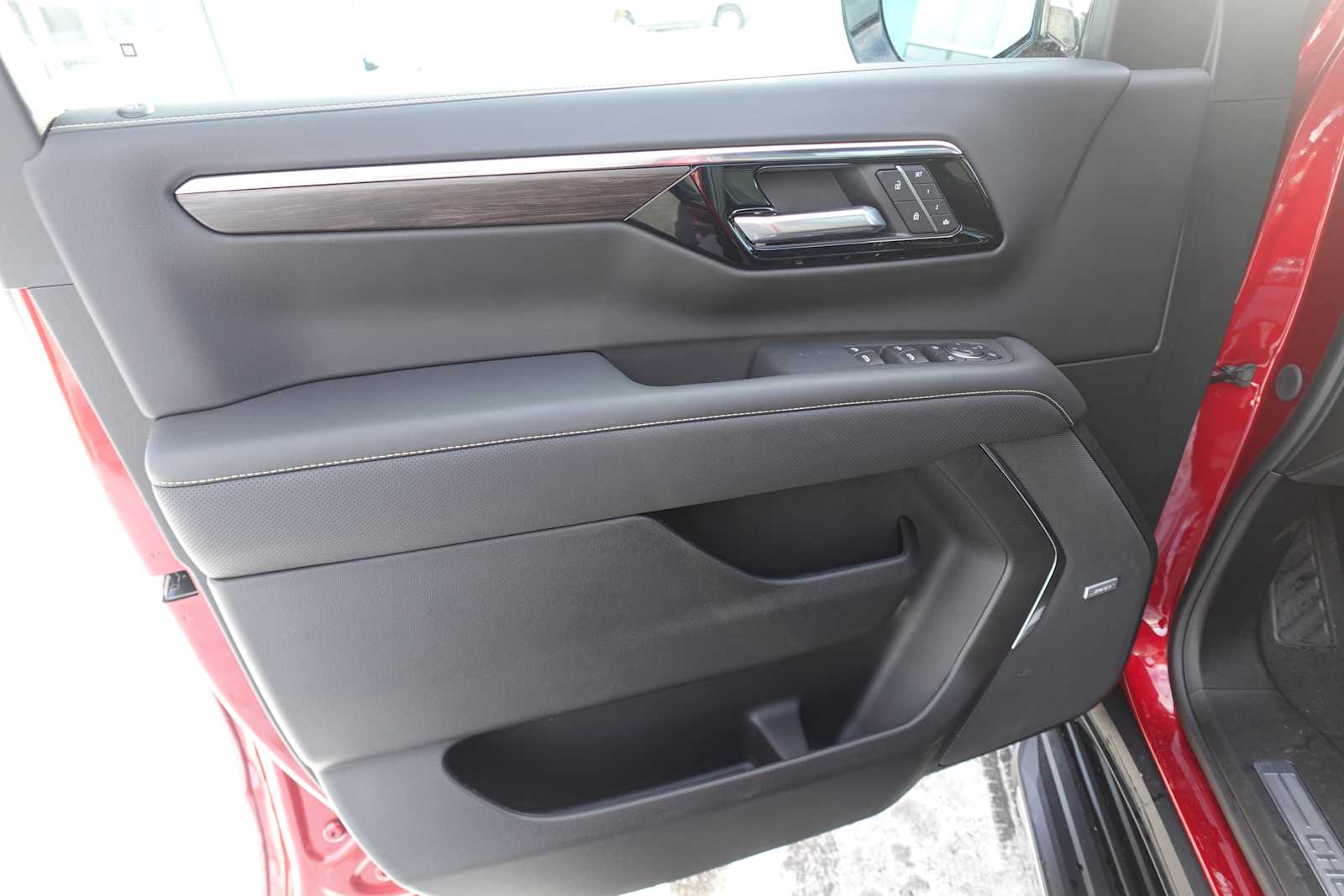 2026 Chevrolet Tahoe Premier - Photo 11
