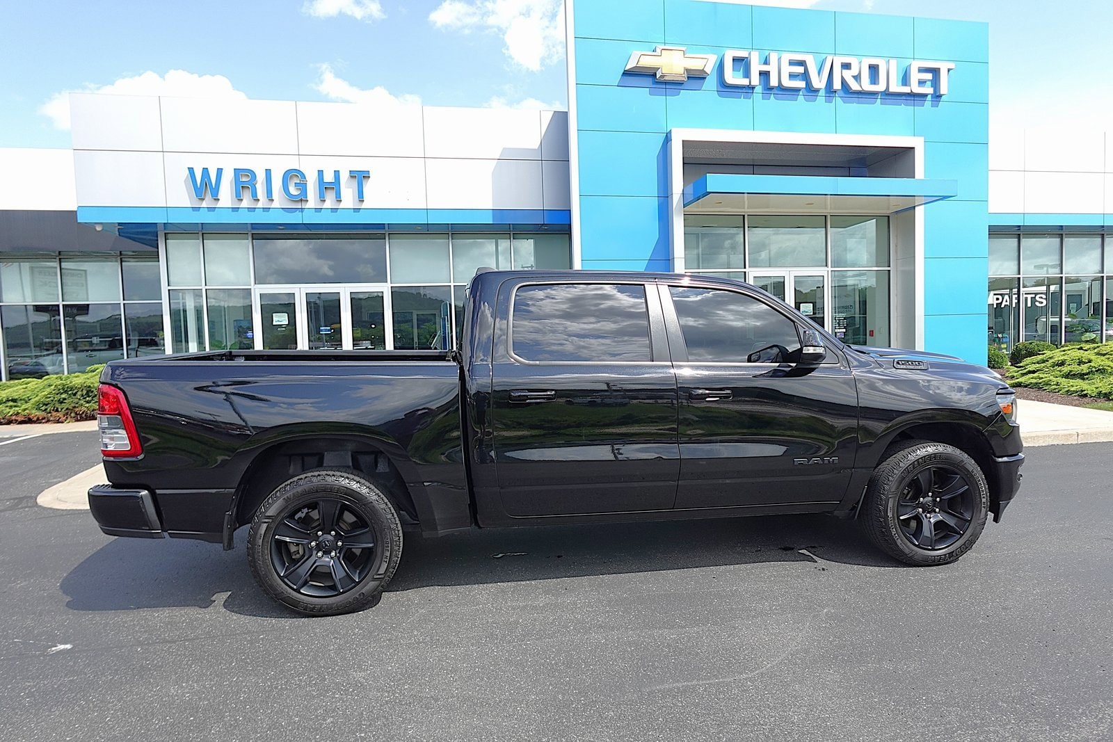 Used 2020 RAM Ram 1500 Pickup Big Horn/Lone Star with VIN 1C6SRFFT4LN323484 for sale in Baden, PA