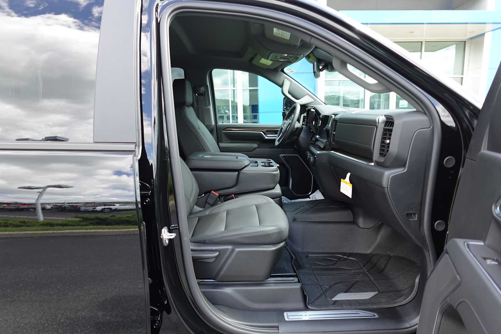 2026 Chevrolet Silverado 3500 HD LT - Photo 32