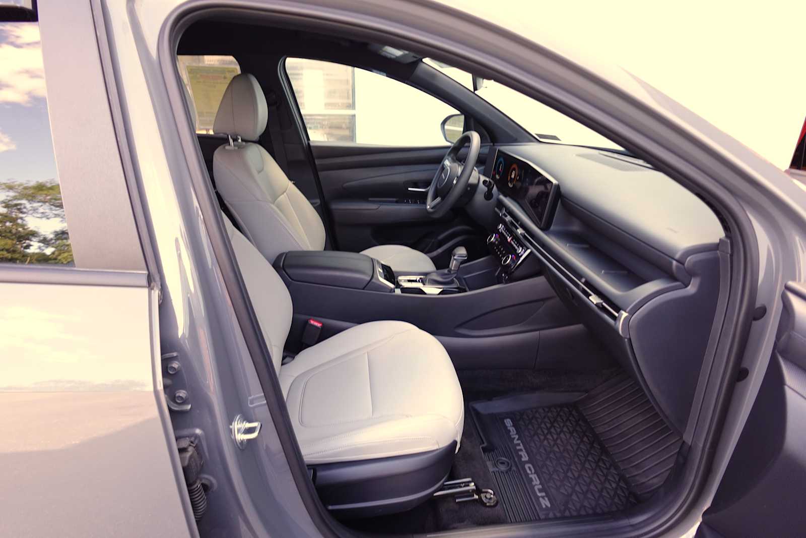 2025 Hyundai Santa Cruz SEL - Photo 28